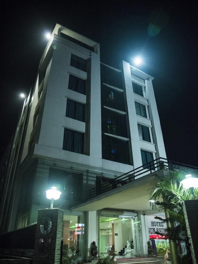 Baharampur Hotel Sunshine מראה חיצוני תמונה