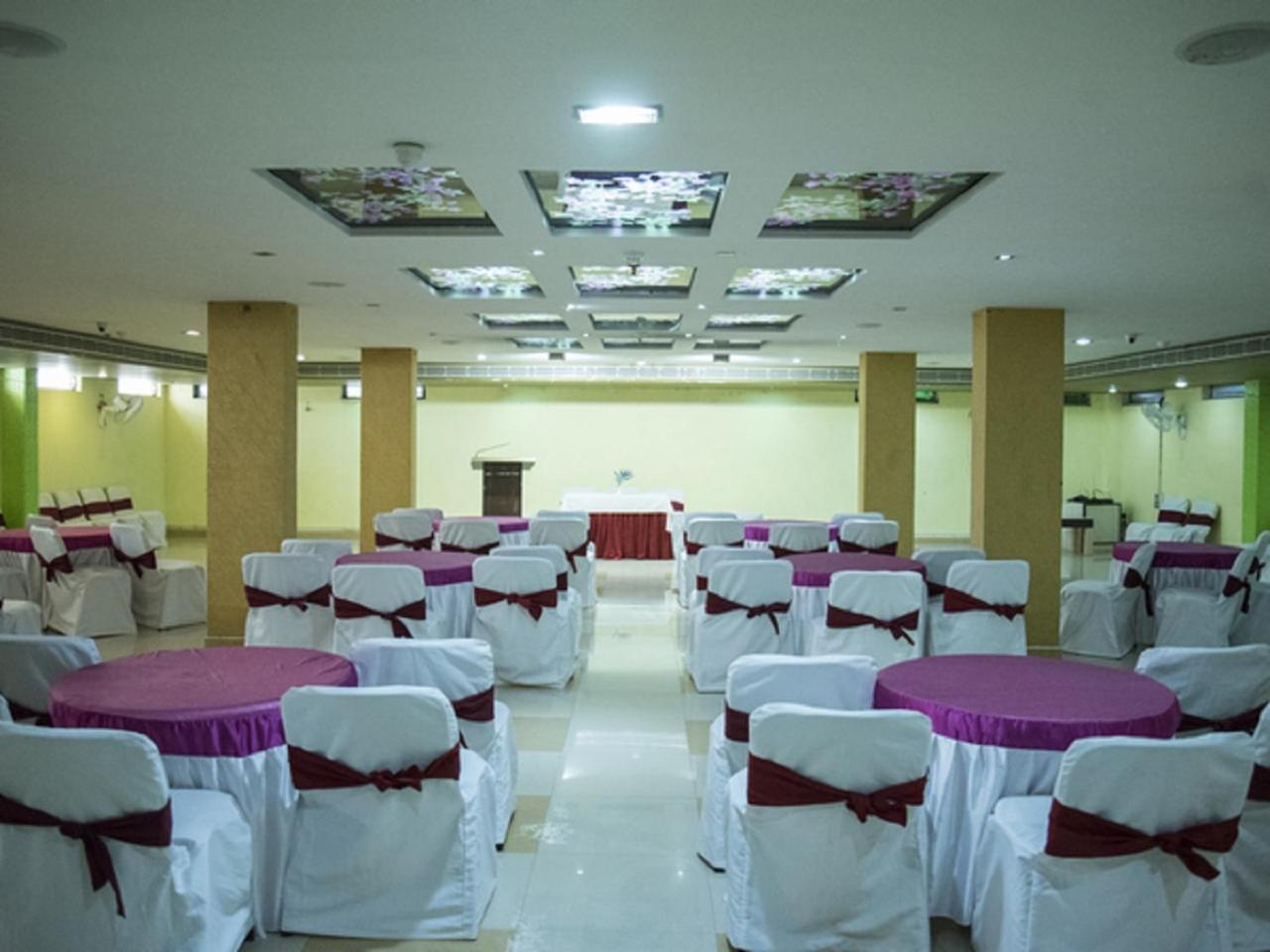 Baharampur Hotel Sunshine מראה חיצוני תמונה