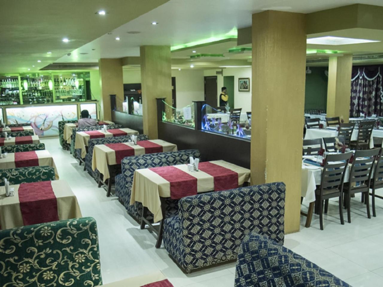 Baharampur Hotel Sunshine מראה חיצוני תמונה