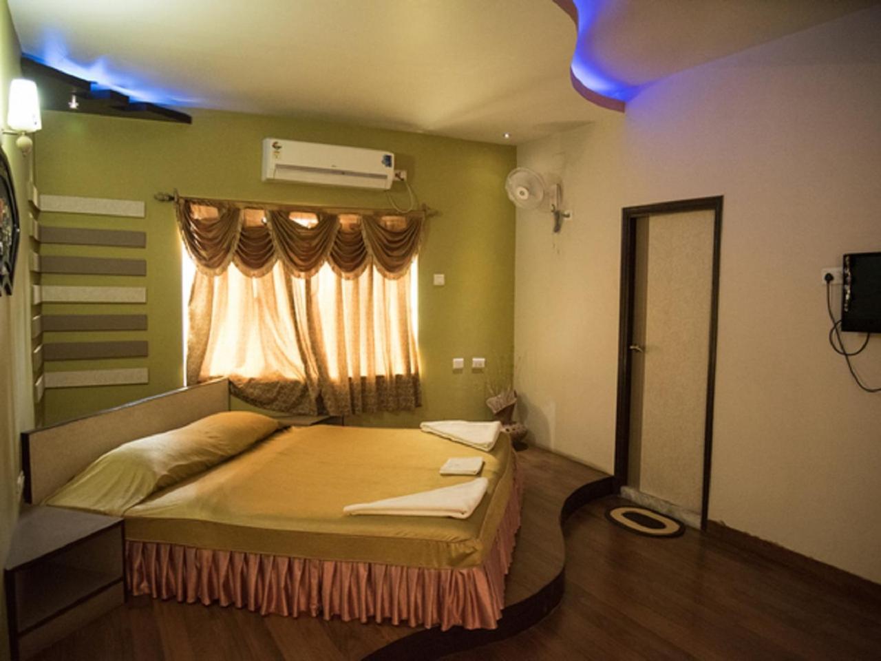 Baharampur Hotel Sunshine מראה חיצוני תמונה
